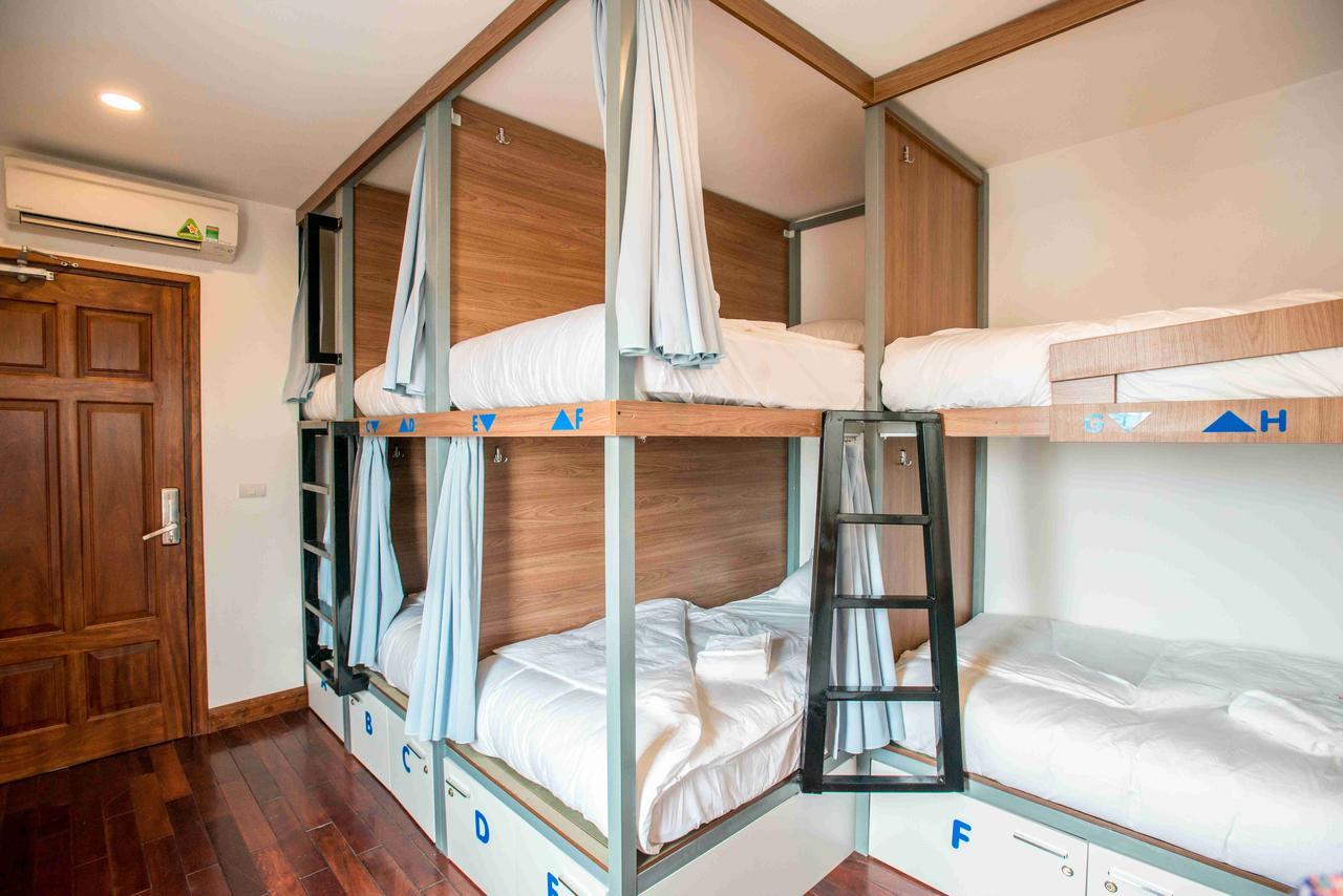 Bed in 8-Bed Mixed Dormitory Room